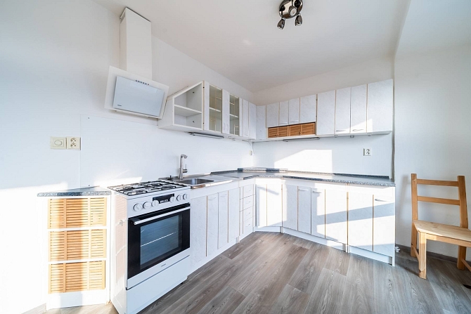 Prodej bytu 3+kk 65 m², Francouzská, Ostrava-Poruba