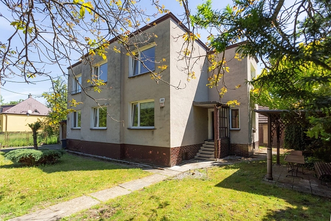 Prodej domu rodinný 180 m² pozemek 1069 m², nám. Ondry Foltýna, Karviná-Staré Město