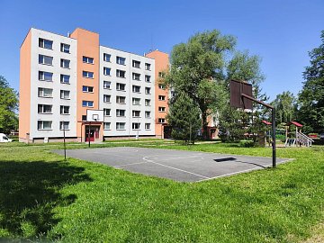 Pronájem bytu 1+1 37 m², Čsl. armády, Karviná-Hranice